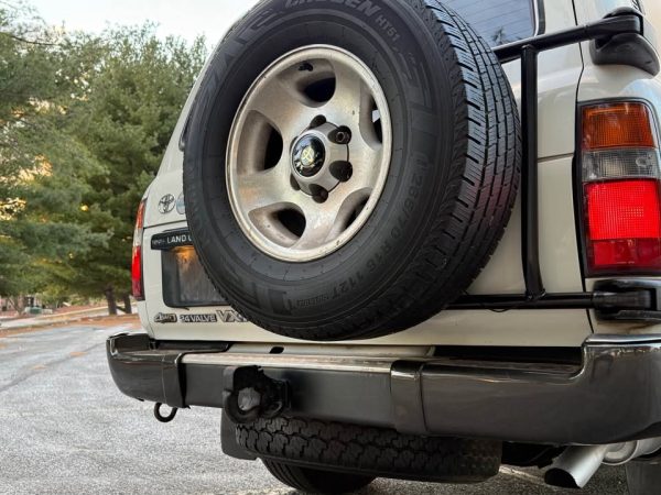 ⁦טויוטה לנד-קרוזר VX-R⁩ – תמונה ⁦4⁩
