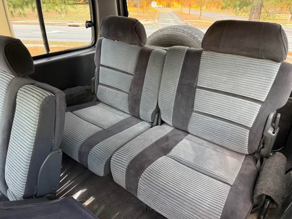 ⁦טויוטה לנד-קרוזר VX-R⁩ – תמונה ⁦12⁩